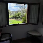 La Cerca Del Alcornoque *