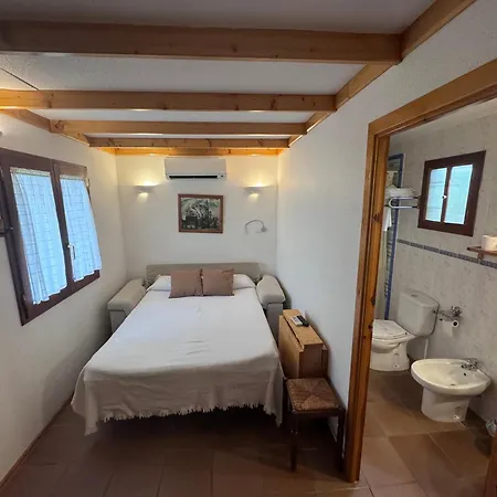 Gospodarstwo wiejskie La Cerca Del Alcornoque Casas de Belvis