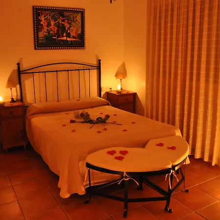 La Cerca Del Alcornoque *