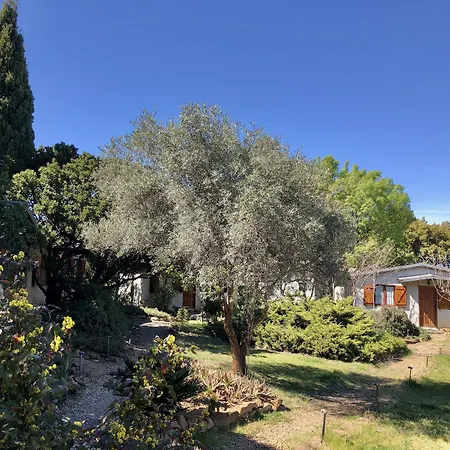 La Cerca Del Alcornoque Country house *